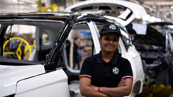 Top Car News Of The Week: टॉप कार न्यूज: नई मारुति स्विफ्ट, नई टाटा सफारी, हुंडई अल्काजार, नई जीप रैंगलर