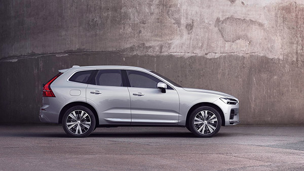 2021 Volvo XC60 Facelift Unveiled: नई वोल्वो एक्ससी60 फेसलिफ्ट का हुआ खुलासा, जानें क्या बदला