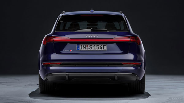 Audi e-tron & e-tron Sportback Launch Details: ऑडी ई-ट्रॉन व ई-ट्रॉन स्पोर्टबैक इस साल मध्य में होगी लॉन्च
