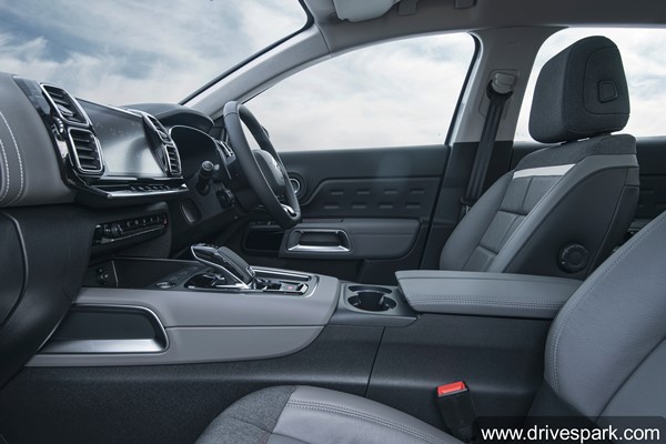 Citroen C5 Aircross Launch Date Announced: सिट्रोन सी5 एयरक्रॉस 7 अप्रैल को होगी भारत में लाॅन्च