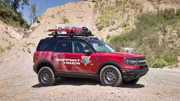 Ford Bronco 1st Unit Auctioned: फोर्ड ब्रोंको के पहले यूनिट की हुई नीलामी, जानें कितने में बिकी