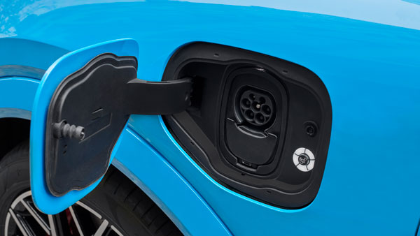 Ford To Bring Two Electric SUVs: फोर्ड अगले साल लाॅन्च करेगी दो इलेक्ट्रिक एसयूवी, टेस्ला को देगी टक्कर
