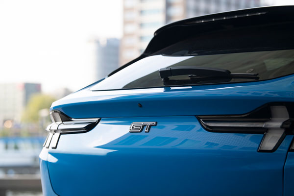 Ford To Bring Two Electric SUVs: फोर्ड अगले साल लाॅन्च करेगी दो इलेक्ट्रिक एसयूवी, टेस्ला को देगी टक्कर