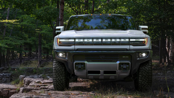 GMC Electric Hummer To Debut On 3rd April: जीएमसी इलेक्ट्रिक हमर 3 अप्रैल को होगी पेश, रेंज 500 किमी से अधिक