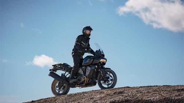 Harley Davidson Pan America 1250: हार्ले-डेविडसन पैन अमेरिका का उत्पादन हुआ शुरू, जल्द होगी भारत में लॉन्च