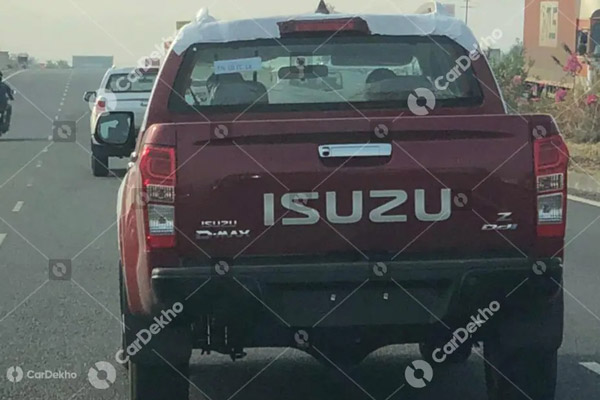 BS6 Isuzu D-Max V-Cross Spotted: इसुजु डी-मैक्स वी-क्रॉस बीएस6 टेस्टिंग के दौरान आया नजर, जल्द लॉन्च