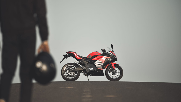 Kabira Electric Bikes Booking Milestone: कबीरा की इलेक्ट्रिक बाइक्स की 5,000 यूनिट्स हुईं बुक, पहला बैच खत्म