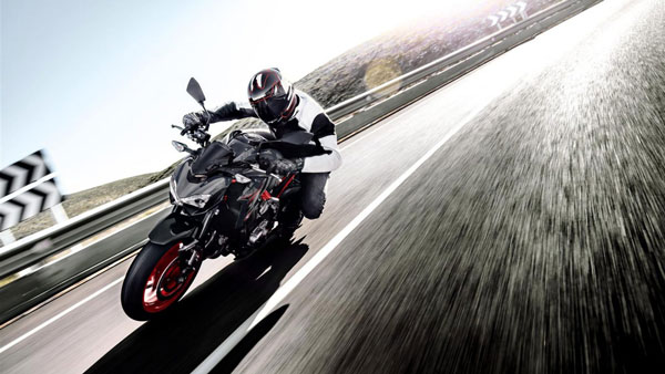 Kawasaki Announces Price Hike: कावासाकी की बाइक 1 अप्रैल से होगी महंगी, इन मॉडलों की कीमत बढ़ी