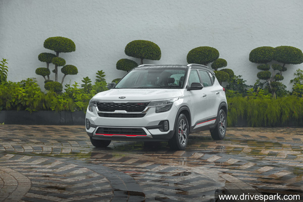Kia Seltos Panoramic Sunroof: किया सेल्टोस में जल्द ही मिलेगा पैनारोमिक सनरूफ, जानें
