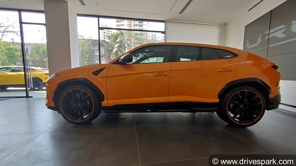 Lamborghini Urus Arancio Leonis Pearl Capsule Design Edition: लेम्बोर्गिनी उरुस आरेनसीओ लियोनिस पर्ल कैप्सूल डिज़ाइन एडिशन फर्स्ट लुक
