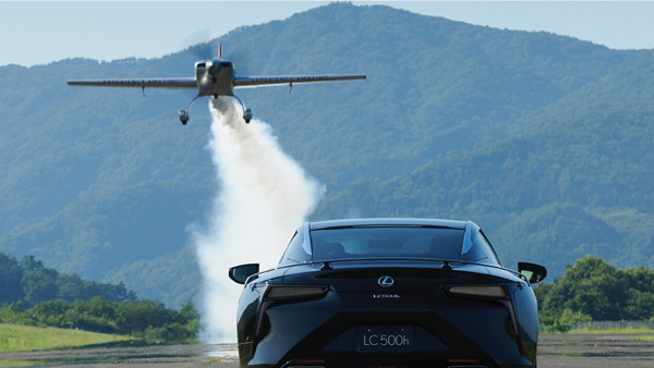 Lexus LC 500H Limited Edition Launched: लेक्सस एलसी 500एच लिमिटेड एडिशन भारत में लाॅन्च