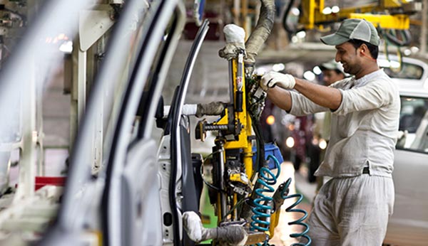 Gadkari Asks Auto Companies To Cut Imports: नितिन गडकरी ने की वाहन कंपनियों से आयात कम करने की अपील