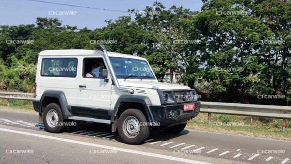2021 Force Gurkha Base-Variant Spotted: नई फोर्स गुरखा का बेस वेरिएंट टेस्टिंग करते आया नजर, जानें