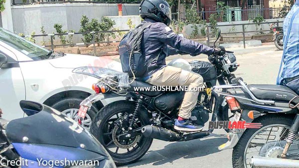Royal Enfield Hunter 350 Spied: रॉयल एनफील्ड हंटर 350 टेस्टिंग के दौरान दिखी, जानें इस रोडस्टर बाइक में क्या है खास