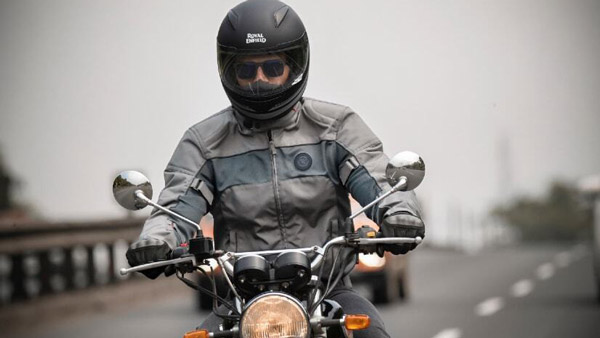 Royal Enfield Riding Gear: राॅयल एनफील्ड ने लाॅन्च की राइडिंग गियर की स्पेशल रेंज