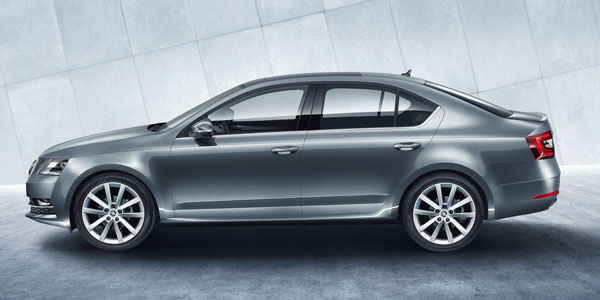 New Skoda Octavia Launch Details: नई स्कोडा ऑक्टाविया अगले दो महीने के भीतर होगी भारत में लॉन्च, हुई पुष्टि