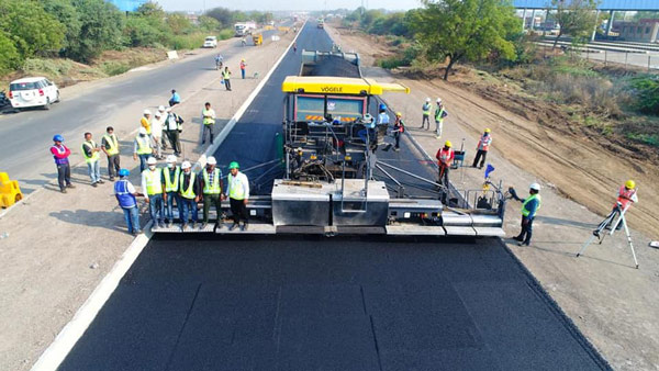 NHAI Creates World Record: महज 18 घंटो में 25.54 किलोमीटर सड़क बनाकर एनएचएआई ने बनाया विश्व रिकॉर्ड