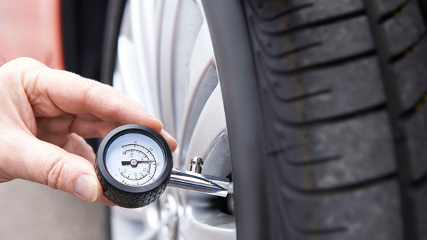 What Is TPMS And Its Function: क्या है टायर प्रेशर मॉनिटरिंग सिस्टम और कैसे काम करता है यह, जानें यहां