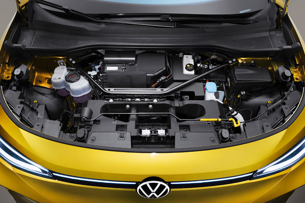 VW ID.4 Electric Confirm For India: फॉक्सवैगन आईडी.4 इलेक्ट्रिक कार को भारत में किया जाएगा एक्सपोर्ट, हुई पुष्टि