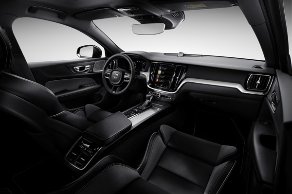 2021 Volvo S60 Delivery Date: नई वोल्वो एस60 की डिलीवरी 18 मार्च से होगी शुरू, जानें डिजाईन, फीचर्स, प्राइस
