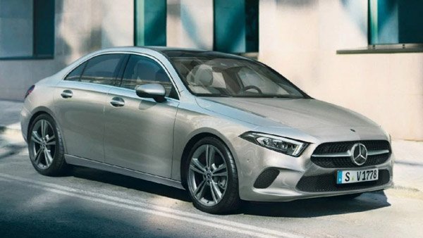 Cars Launched In March 2021: कार लॉन्च मार्च: नई रेनॉल्ट ट्राइबर, मेड इन इंडिया जीप रैंगलर, मर्सिडीज बेंज ए-क्लास लिमोजिन, टाटा टियागो एक्सटीए एएमटी