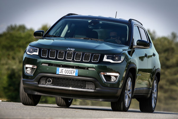 Jeep Financial Services: जीप इंडिया ने एक्सिस बैंक के साथ मिलकर शुरू की ‘जीप फाइनेंशियल सर्विसेज’