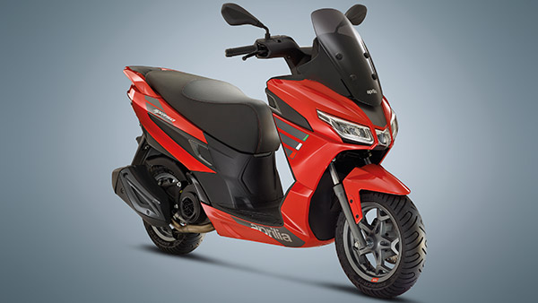 Aprilia SXR 50 Unveiled: अप्रीलिया ने पेश की एसएक्सआर 50 मैक्सी स्कूटर, जानें कैसा है डिजाइन, फीचर्स, इंजन