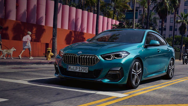 BMW Cars Price Hiked For India: बीएमडब्ल्यू ने अपनी कारों की कीमत 3.80 लाख रुपये तक बढ़ाई, जानें