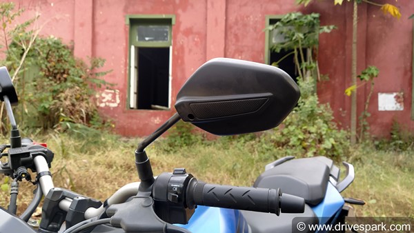 Rear-View Mirror Must In Bengaluru: दोपहिया में रियर-व्यू मिरर न होने पर करेगा 500 रुपये का चालान