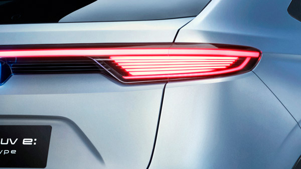 Honda SUV e Unveiled: होंडा एसयूवी ई प्रोटोटाइप को किया पेश, ऐसी होगी कंपनी की फ्यूचर ईवी