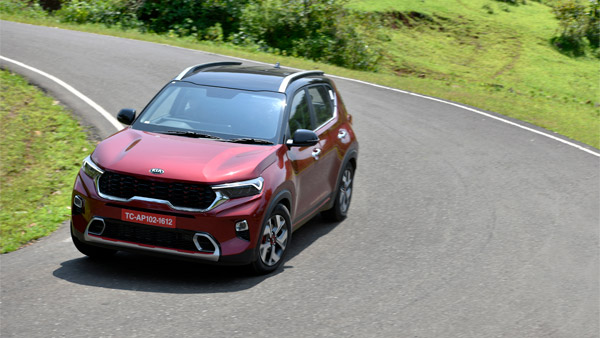 Kia Sonet Sales Milestone: किया ने महज तीन महीने में बेची सॉनेट की 25,000 यूनिट, बनी बेस्ट सेलिंग एसयूवी