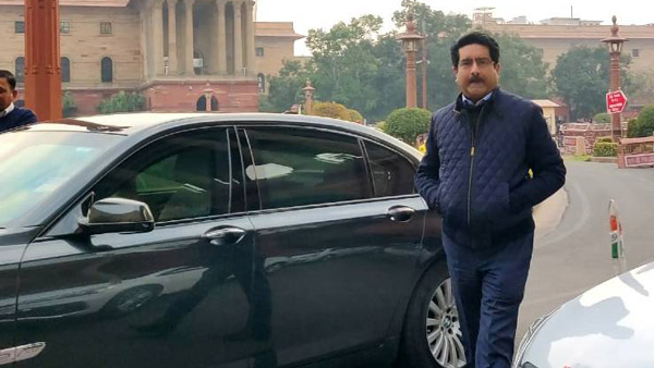 Kumarmangalam Birla Buys Rolls Royce: अरबपति कुमारमंगलम बिड़ला ने खरीदी 9 करोड़ रुपये की रोल्स रॉयस घोस्ट
