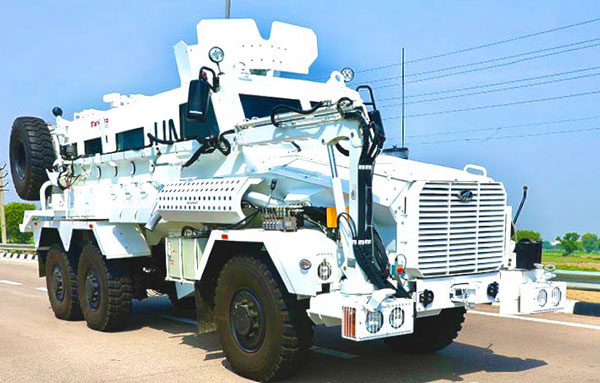 Mahindra and Mahindra History: एक स्टील कंपनी बन गई कार निर्माता, ऐसी है महिंद्रा एंड महिंद्रा की कहानी