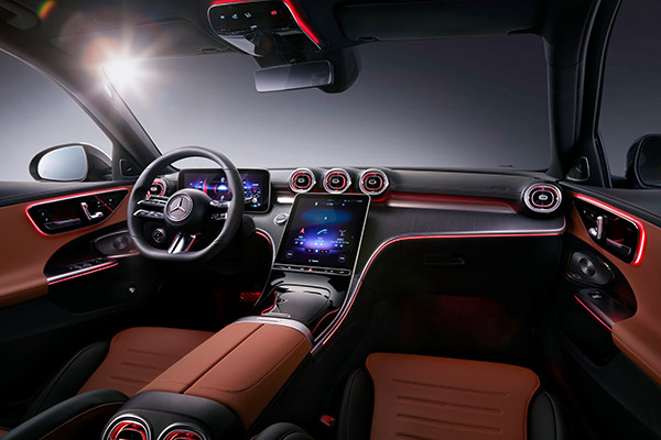 New Mercedes-Benz C-Class L: नई मर्सिडीज सी-क्लास एल को शंघाई ऑटो शो में किया गया पेश, देखें कैसा है लुक