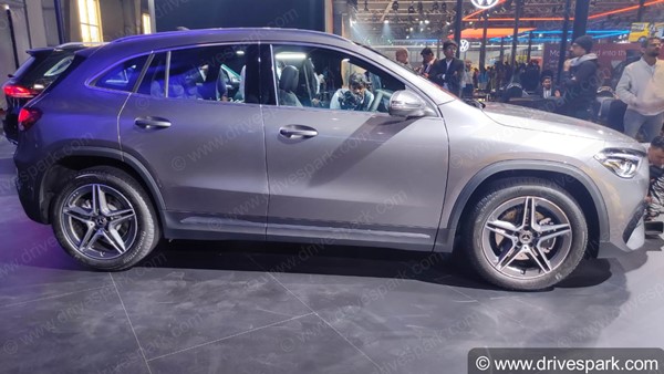 New Mercedes-Benz GLA Bookings Open: नई जनरेशन मर्सिडीज जीएलए की बुकिंग भारत में हुई शुरू, जानें कब होगी लॉन्च