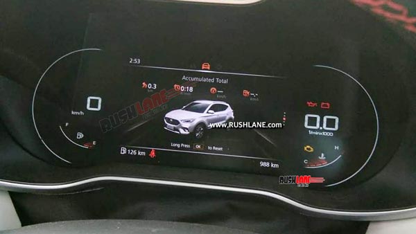 MG ZS Petrol Interior Spied: एमजी जेडएस पेट्रोल के इंटीरियर की जानकारी आई सामने, टेस्टिंग के दौरान आई नजर