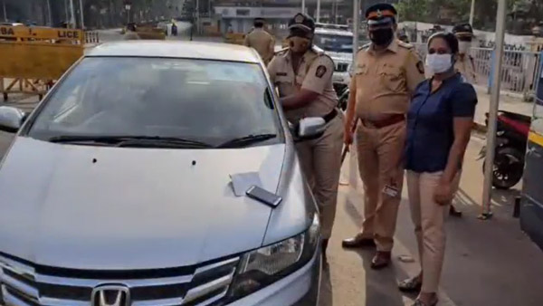 Color Coded Sticker In Mumbai: मुंबई में वाहनों के लिए कलर-कोडेड स्टीकर का सिस्टम हुआ बंद, जानें क्यों