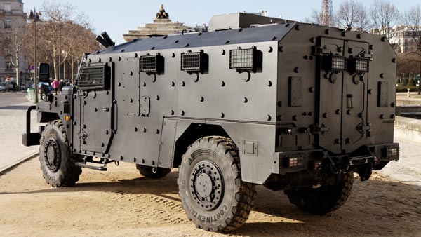 Renault Sherpa: भारतीय सड़कों पर क्या कर रही है रेनॉल्ट शेरपा, जानें कौन है इसका मालिक