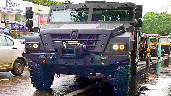 Renault Sherpa: भारतीय सड़कों पर क्या कर रही है रेनॉल्ट शेरपा, जानें कौन है इसका मालिक