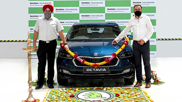 2021 Skoda Octavia Production Starts: नई स्कोडा ऑक्टाविया का उत्पादन हुआ शुरू, जल्द हो सकती है लॉन्च