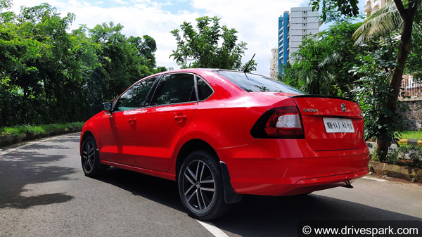 Skoda Rapid TSI Update: स्कोडा रैपिड टीएसआई मोंटे कार्लो व ओनिक्स को मिला कॉस्मेटिक अपडेट, जानें