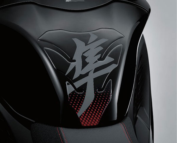 New Suzuki Hayabusa Accessories Listed: नई सुजुकी हायाबुसा के एक्सेसरीज वेबसाइट पर हुए उपलब्ध, जल्द होगी बिक्री शुरू
