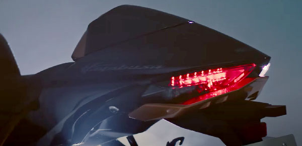 2021 Suzuki Hayabusa Listed On Website: नई सुजुकी हायाबुसा वेबसाइट पर हुई लिस्ट, जल्द होगी लाॅन्च