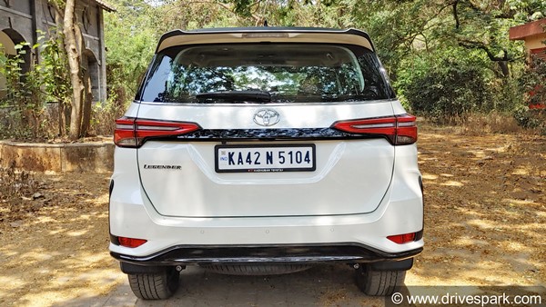 Toyota Fortuner Legender Review In Hindi: टोयोटा फॉर्च्यूनर लेजेंडर रिव्यू: अपने सेगमेंट की सबसे ताकतवर एसयूवी!