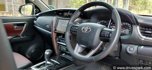 Toyota Fortuner Legender Review In Hindi: टोयोटा फॉर्च्यूनर लेजेंडर रिव्यू: अपने सेगमेंट की सबसे ताकतवर एसयूवी!