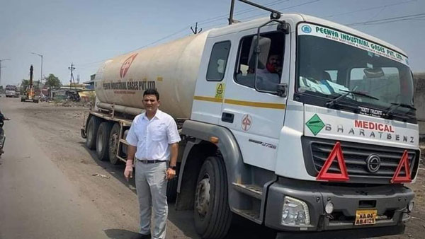 ट्रांसपोर्टर ने किया 20 ऑक्सीजन टैंकरों का इंतजाम, खर्च किये 1 करोड़ रुपये