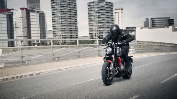 Triumph Trident 660 Launched: ट्रायम्फ ट्राइडेंट 660 भारत में हुई लॉन्च, कीमत 6.95 लाख रुपये से शुरू