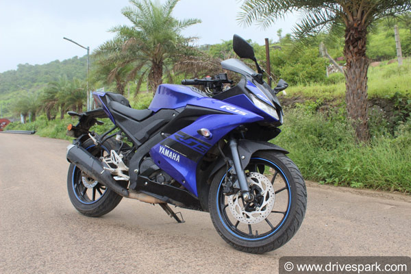 Yamaha R15 V3, FZS FI Price Hike: यामाहा ने आर15 वी3, एफजेडएस के दाम बढ़ाये, एक महीने के भीतर दोबारा वृद्धि