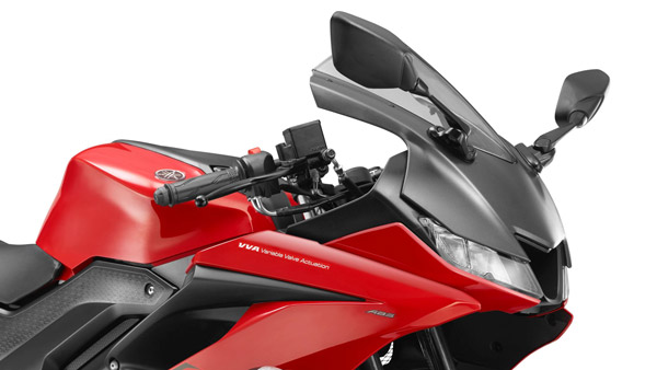 Yamaha YZF R-15 V3 Metallic Red: यामाहा वाइजेडएफ आर-15 वी3 मटैलिक रेड रंग में हुई लाॅन्च, यह है कीमत