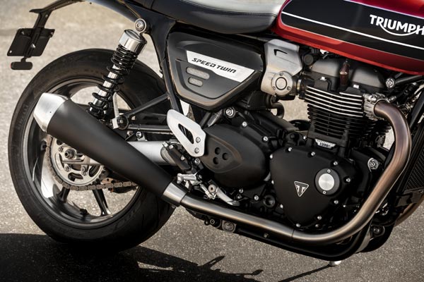 नई Triumph Speed Twin का टीजर आया सामने, लॉन्च से पहले जान लें बाइक की खासियत